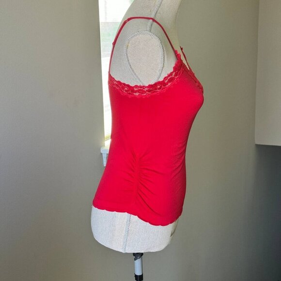 Stretchy Ruched Lace Detail Red Top - Size Medium - Picture 6 of 8